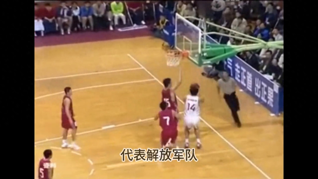 面对国内联赛中咄咄逼人的姚明和他所率领的上海男篮